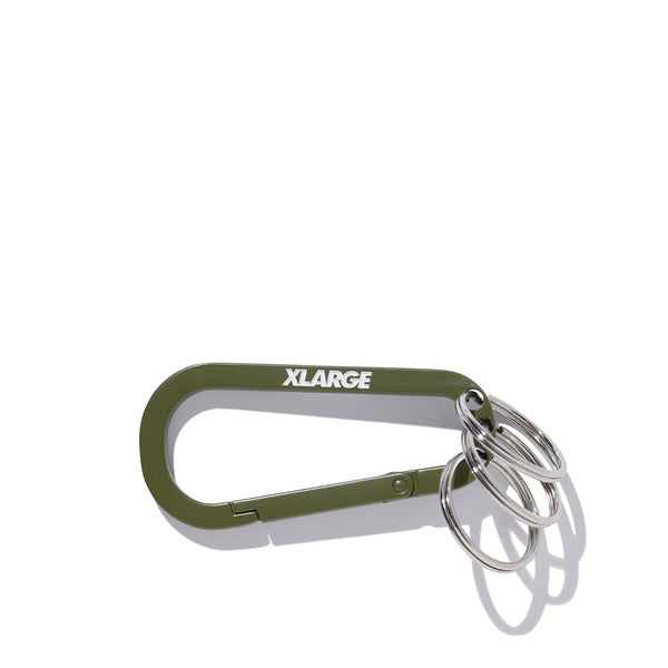 XLARGE - Slanted Logo Carabiner Olive Keychain - 201251054006S - OLIVE