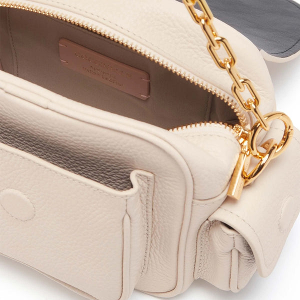 Coccinelle - Borsa a mano Campus Mini Lambskin White RFF5 | Italystation.com Shop Now at italystation.com