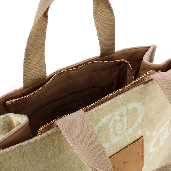 Liu Jo - Large felt Shopping Bag Oat Milk - 2F5027T2742 - OAT/MILK
