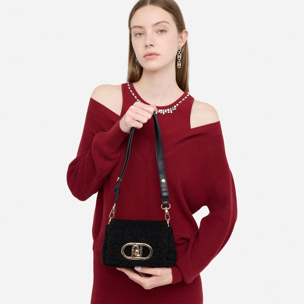 Liu Jo - Sottospalla LaPuffy Piccola con ricamo Black - AF5269J0417 - BLACK