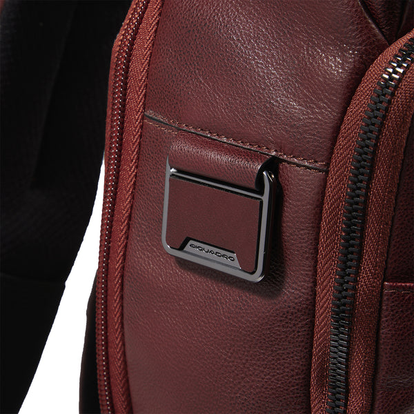 Piquadro - Philip 14.0 Marrone Laptop Backpack - CA6796W136 - MARRONE