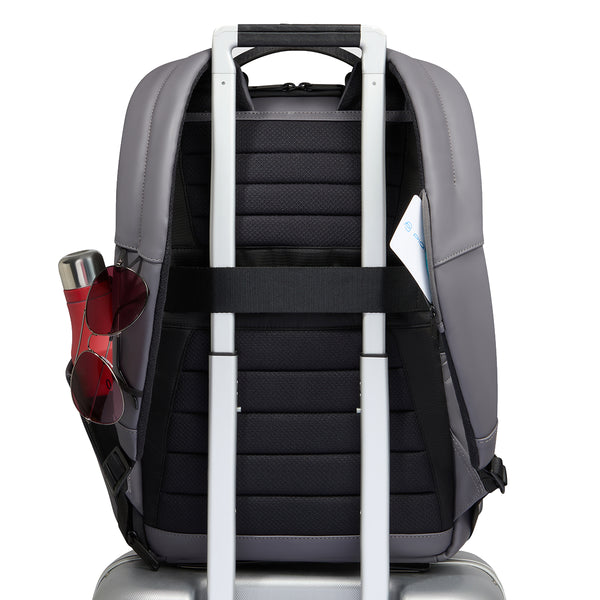 Piquadro - Corner 2.0 15.6" Grigio Laptop Backpack - CA6465C2OW - GRIGIO