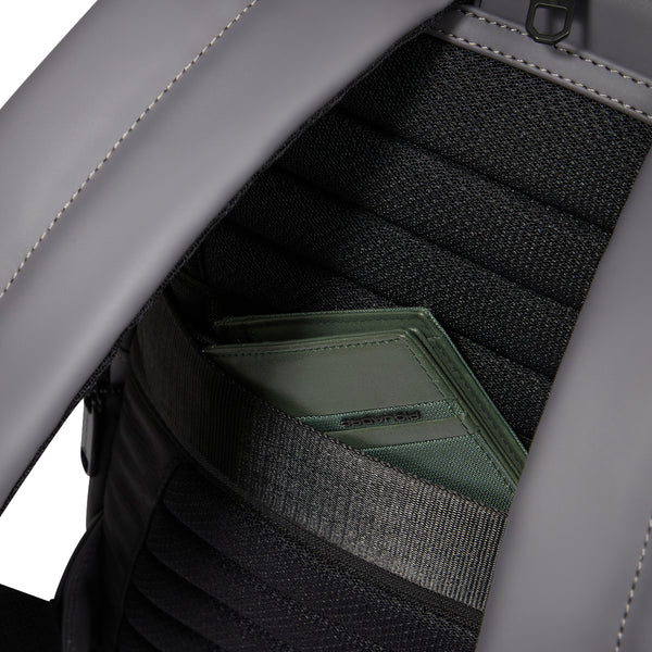 Piquadro - Laptop Backpack Corner 2.0 14" Grigio - CA6464C2OW - GRIGIO