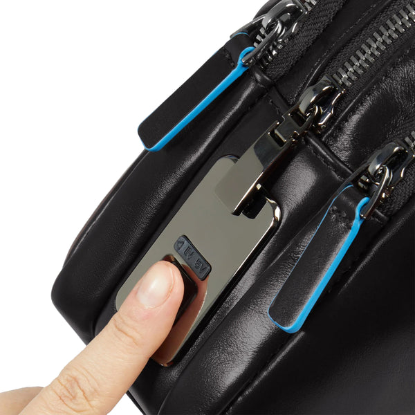 Piquadro - Pochette with fingerprint closure Blue Square Nero - AC6902B2R - NERO