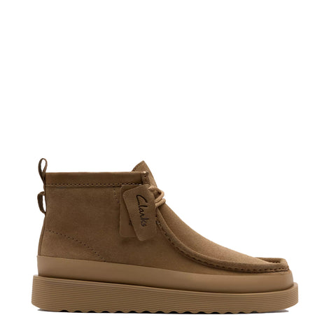 Clarks - Stivaletto Wallabee FTR2 Hi Dark Sand Suede - 26183462 - DARK/SAND/SUEDE