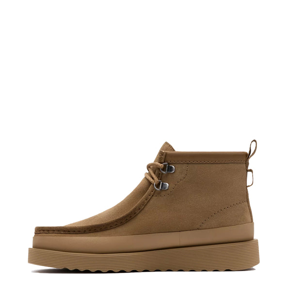 Clarks - Stivaletto Wallabee FTR2 Hi Dark Sand Suede - 26183462 - DARK/SAND/SUEDE