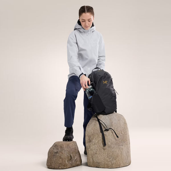 Arc'Teryx - Zaino Mantis 16 Black - X000010636 - BLACK