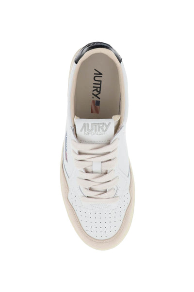 leather medalist low sneakers AULWLS21 WHITE BLACK