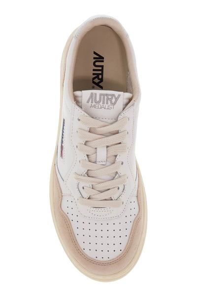 leather medalist low sneakers AULWLS74 WHT SILVER