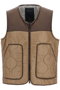 WOOLRICH sherpa-lined vest by todd snyder CMWOOUT339MRTD0086 | Italystation.com - Shop Now at italystation.com