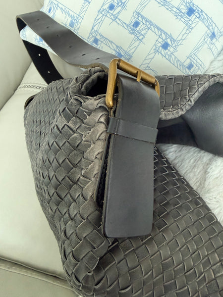 Bottega Veneta Intrecciato Shoulder Bag 161314 grey