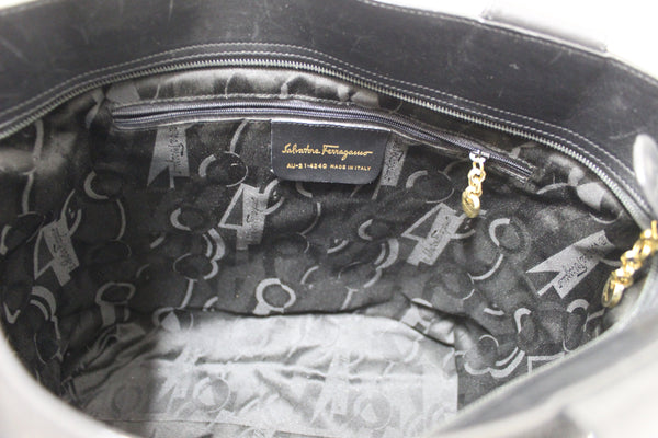 SalvatoreFerragamo Salvatore Ferragamo Black Grosgrain Ribbon Tiered T | Italystation.com - Shop Now at italystation.com