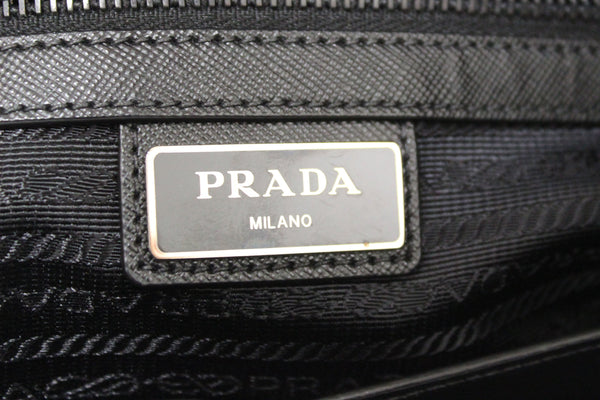 Prada Black Re-Nylon Pocket Tote Shoulder Bag | Italystation.com - Shop Now at italystation.com