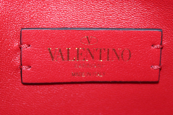 NEW Valentino Garavani Pink Pebbled Calfskin Rockstud Flip Lock Flap Messenger Bag