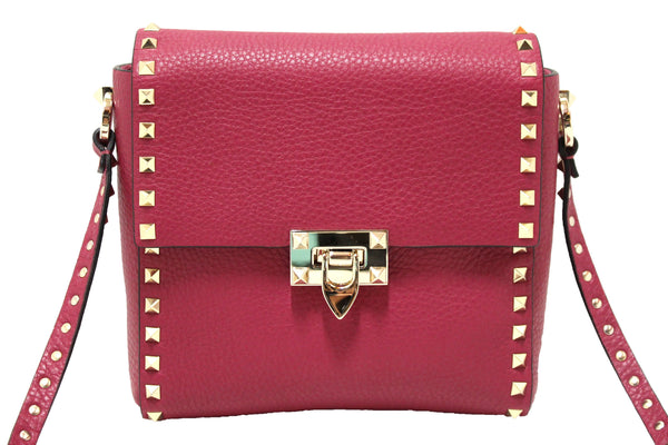NEW Valentino Garavani Pink Pebbled Calfskin Rockstud Flip Lock Flap Messenger Bag