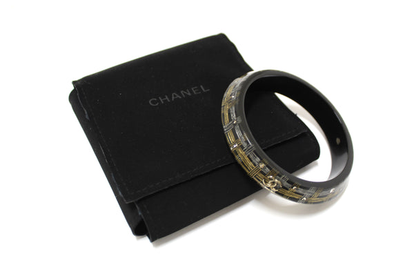 Chanel Black Resin and Crystal Bangle Bracelet | Italystation.com - Now at italystation.com