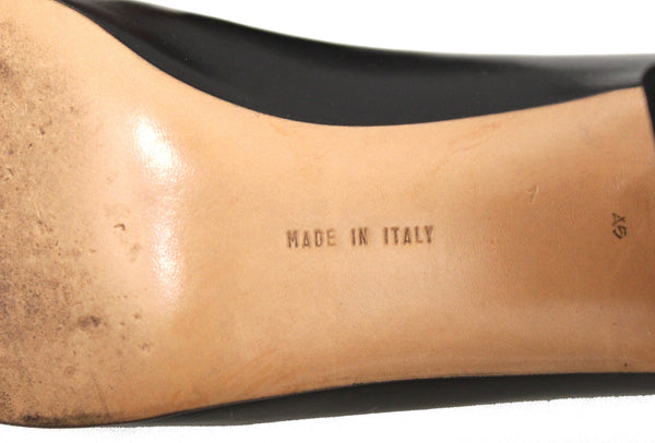 Salvatore Ferragamo Black Calfskin Leather with Black Lizard Leather Pumps Size 5.5B