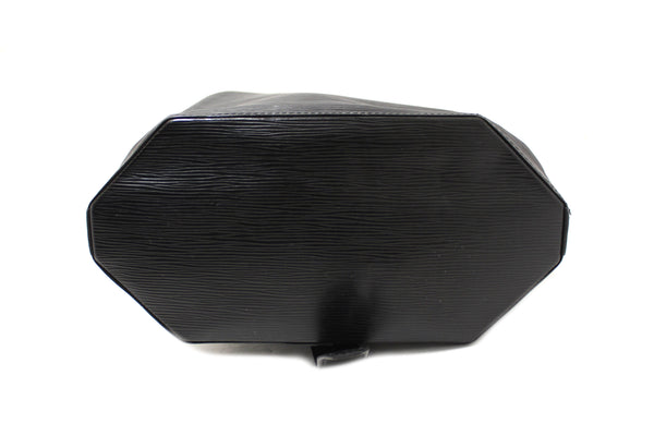 Louis Vuitton Black Epi Leather Sac a Dos Drawstrin | Italystation.com - Now at italystation.com