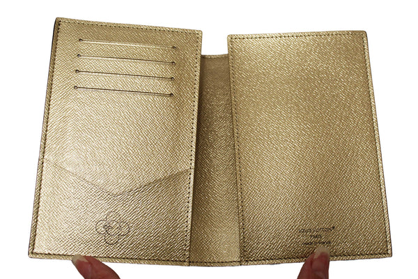 NEW Louis Vuitton Classic Monogram with  Vivienne Winter Holiday Collection Passport Cover