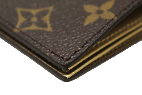 NEW Louis Vuitton Classic Monogram with  Vivienne Winter Holiday Collection Passport Cover