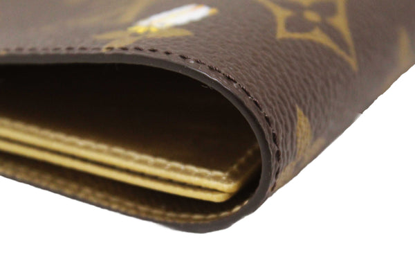 NEW Louis Vuitton Classic Monogram with  Vivienne Winter Holiday Collection Passport Cover