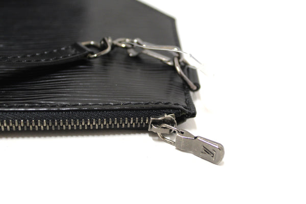 Louis Vuitton Black Epi Leather Sac a Dos Drawstrin | Italystation.com - Now at italystation.com