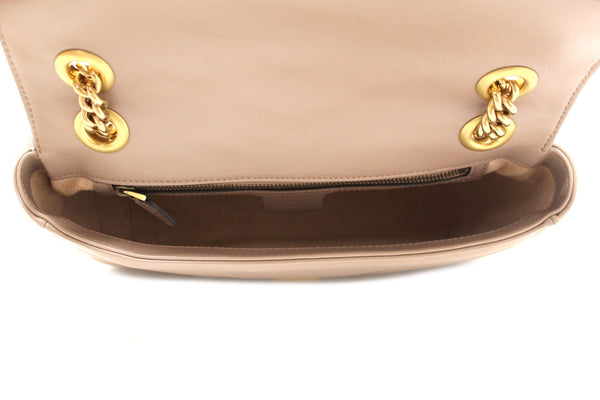 Gucci Porcelain Rose Marmont Matelassé Chevron Leather Shoulder  | Italystation.com - Shop Now at italystation.com