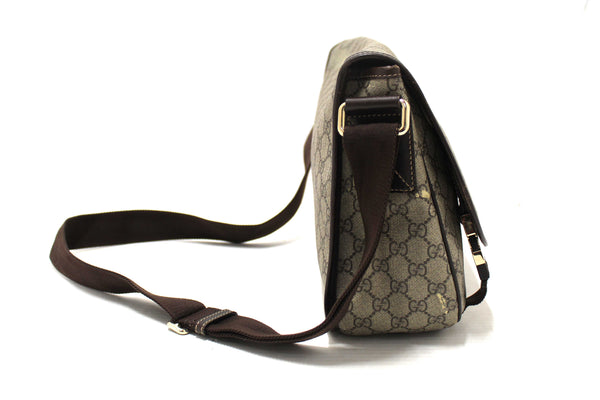 Gucci Vintage GG Supreme Canvas Messenger Bag 201732