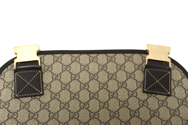 Gucci Vintage GG Supreme Canvas Messenger Bag 201732