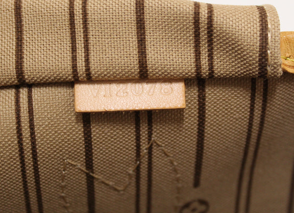 Louis Vuitton Classic Monogram Neverfull PM Tote Shoulder Bag