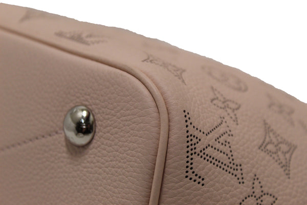 Louis Vuitton Pink Jasmin Mahina Perforated Calfskin Leather Blossom PM Handbag
