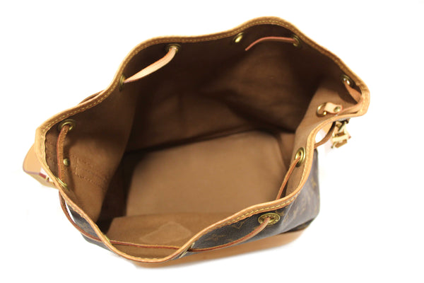 Louis Vuitton Classic Monogram Petit Noé Bucket Bag