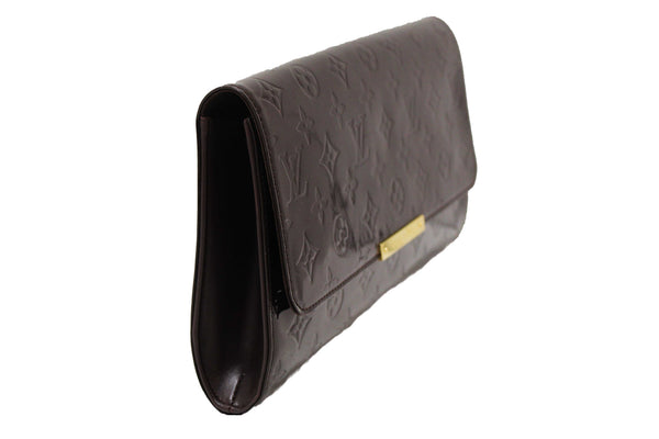 Louis Vuitton Amarante Monogram Vernis Leather Robertson Clutch