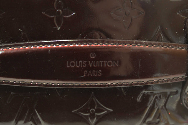 Louis Vuitton Amarante Monogram Vernis Leather Robertson Clutch