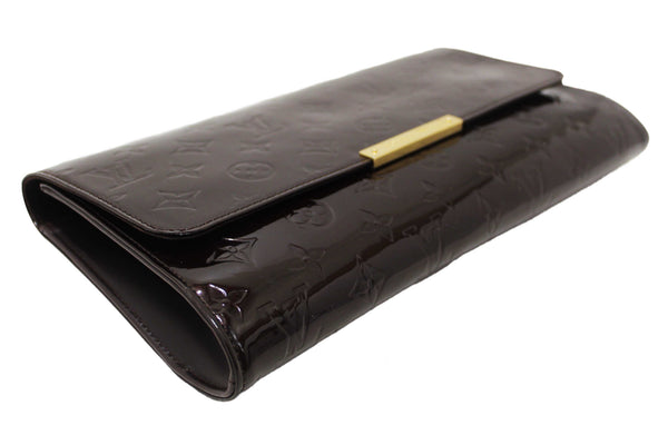 Louis Vuitton Amarante Monogram Vernis Leather Robertson Clutch