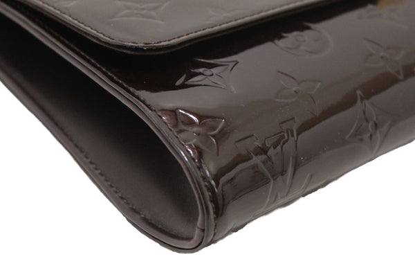 Louis Vuitton Amarante Monogram Vernis Leather Robertson Clutch