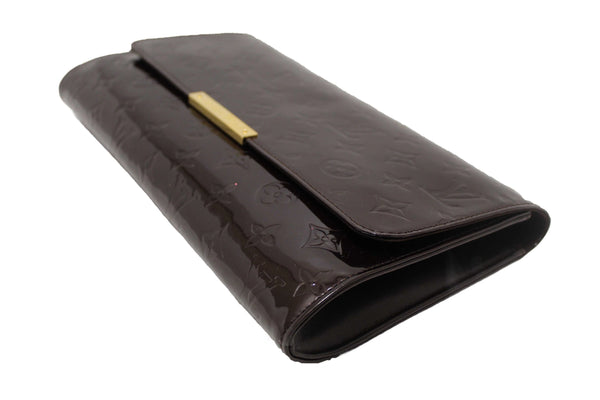 Louis Vuitton Amarante Monogram Vernis Leather Robertson Clutch