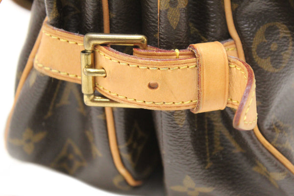 Louis Vuitton Classic Monogram Canvas Saumur 30 Messenger Bag