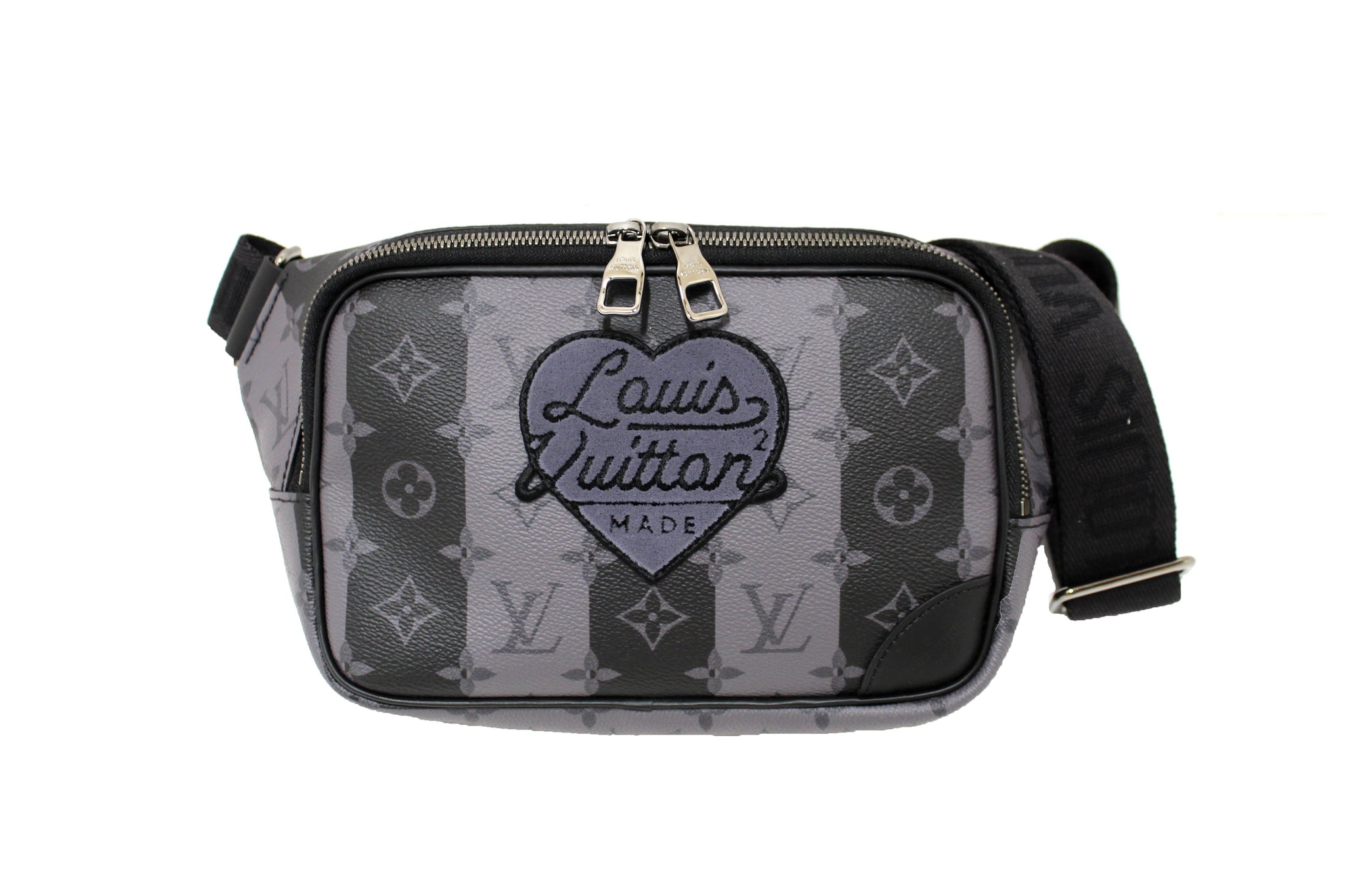LOUIS VUITTON NEW Louis Vuitton x NIGO Monogram Eclipse Striped Canvas | Italystation.com - Shop Now at italystation.com