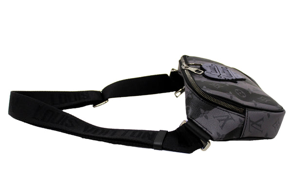 LOUIS VUITTON NEW Louis Vuitton x NIGO Monogram Eclipse Striped Canvas | Italystation.com - Shop Now at italystation.com