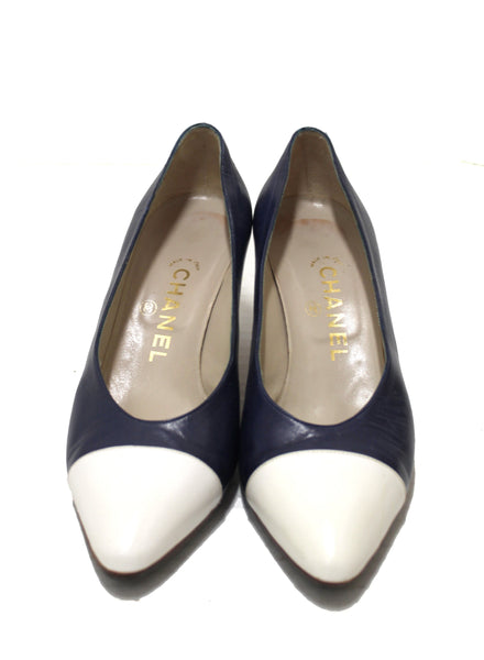 Chanel Navy and White Leather Pointed Heel size 35.5