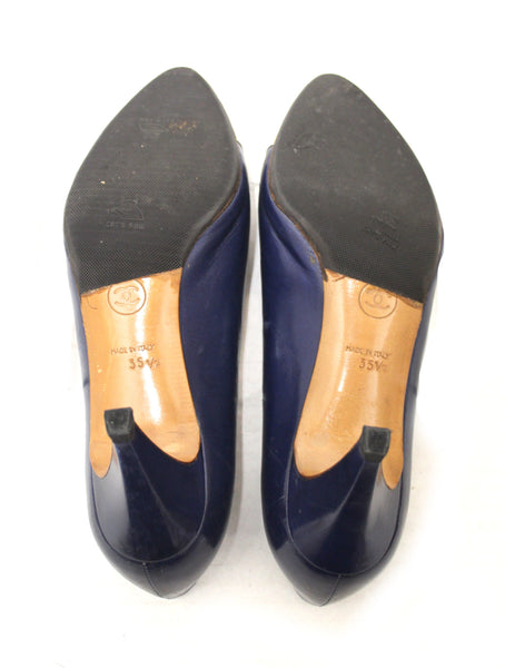 Chanel Navy and White Leather Pointed Heel size 35.5