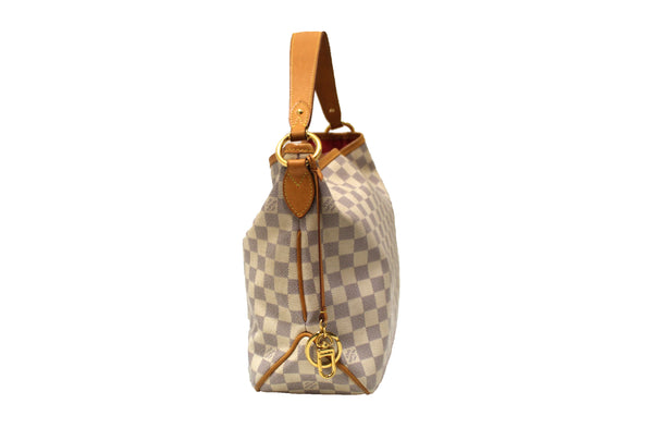 路易威登（Louis Vuitton）達米爾·阿祖爾（Damier Azur）令人愉快