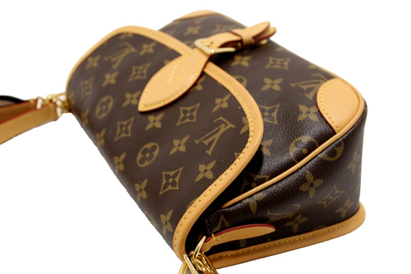 Louis Vuitton Classic Monogram Diana Shoulder Bag