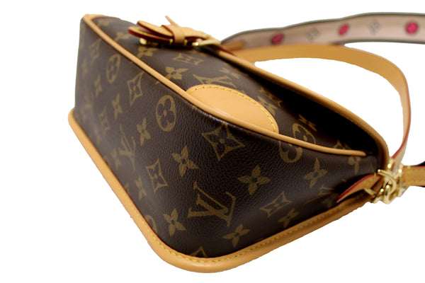 Louis Vuitton Classic Monogram Diana Shoulder Bag