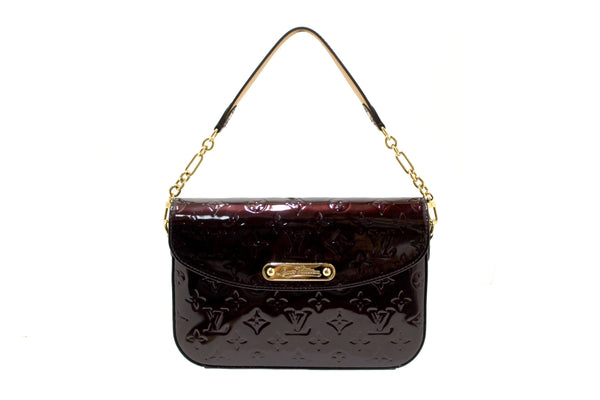 LOUIS VUITTON Louis Vuitton Amarante Monogram Vernis Leather Rodeo Dri | Italystation.com - Shop Now at italystation.com