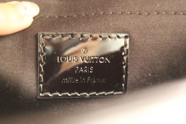 LOUIS VUITTON Louis Vuitton Amarante Monogram Vernis Leather Rodeo Dri | Italystation.com - Shop Now at italystation.com