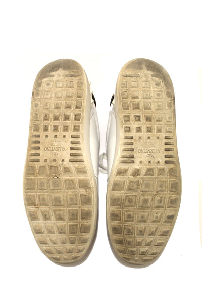 Valentino Garavani White Leather Rockstud Sneaker Size 39.5 | Italystation.com - Shop Now at italystation.com