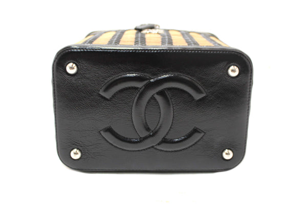 Chanel Black Calfskin and Raffia Vanity Case Shoulder Bag