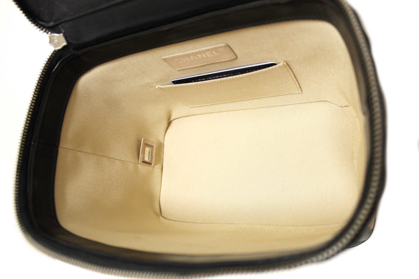 Chanel Black Calfskin and Raffia Vanity Case Shoulder Bag
